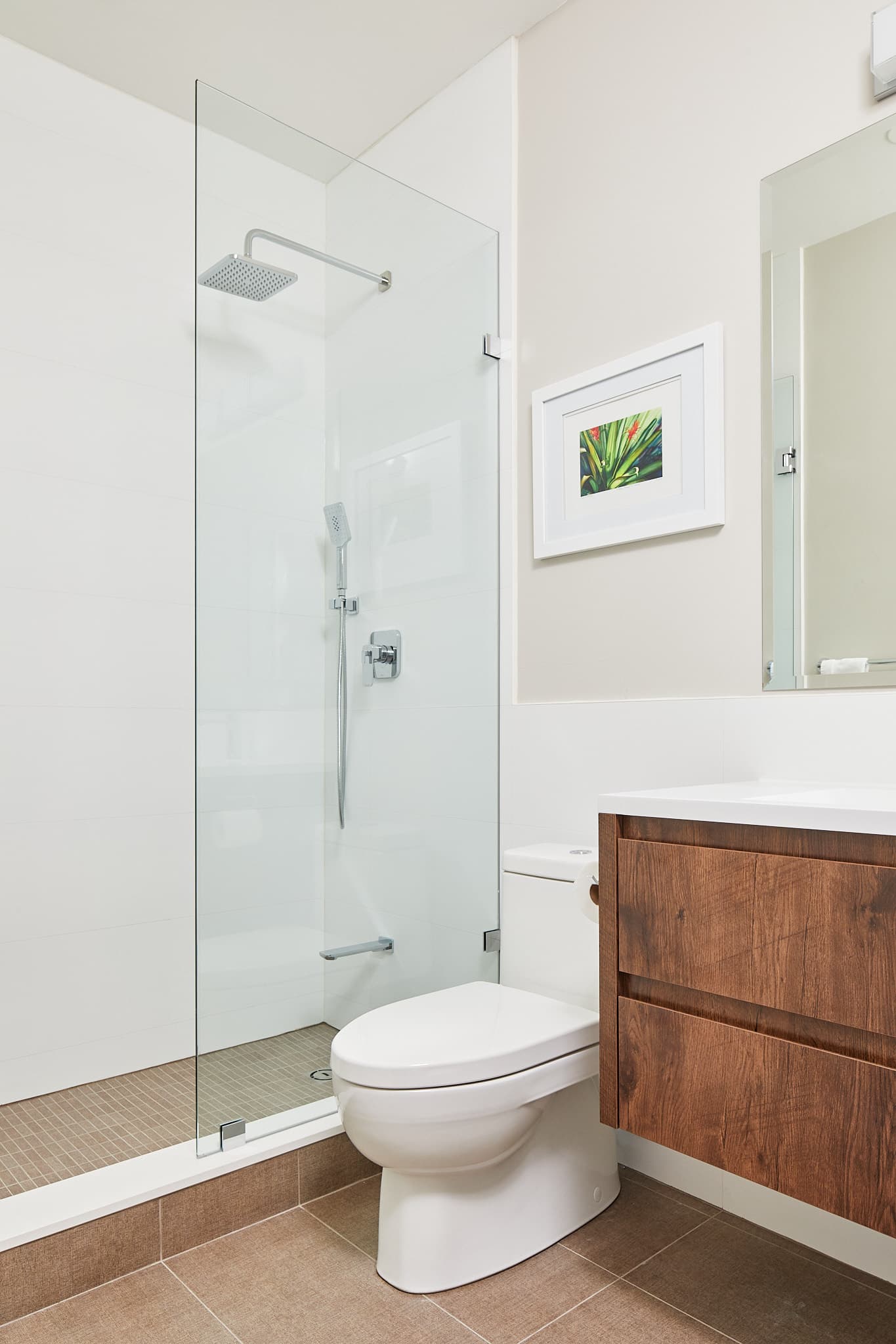 Bathroom tile and vanity by Harbour Kitchens