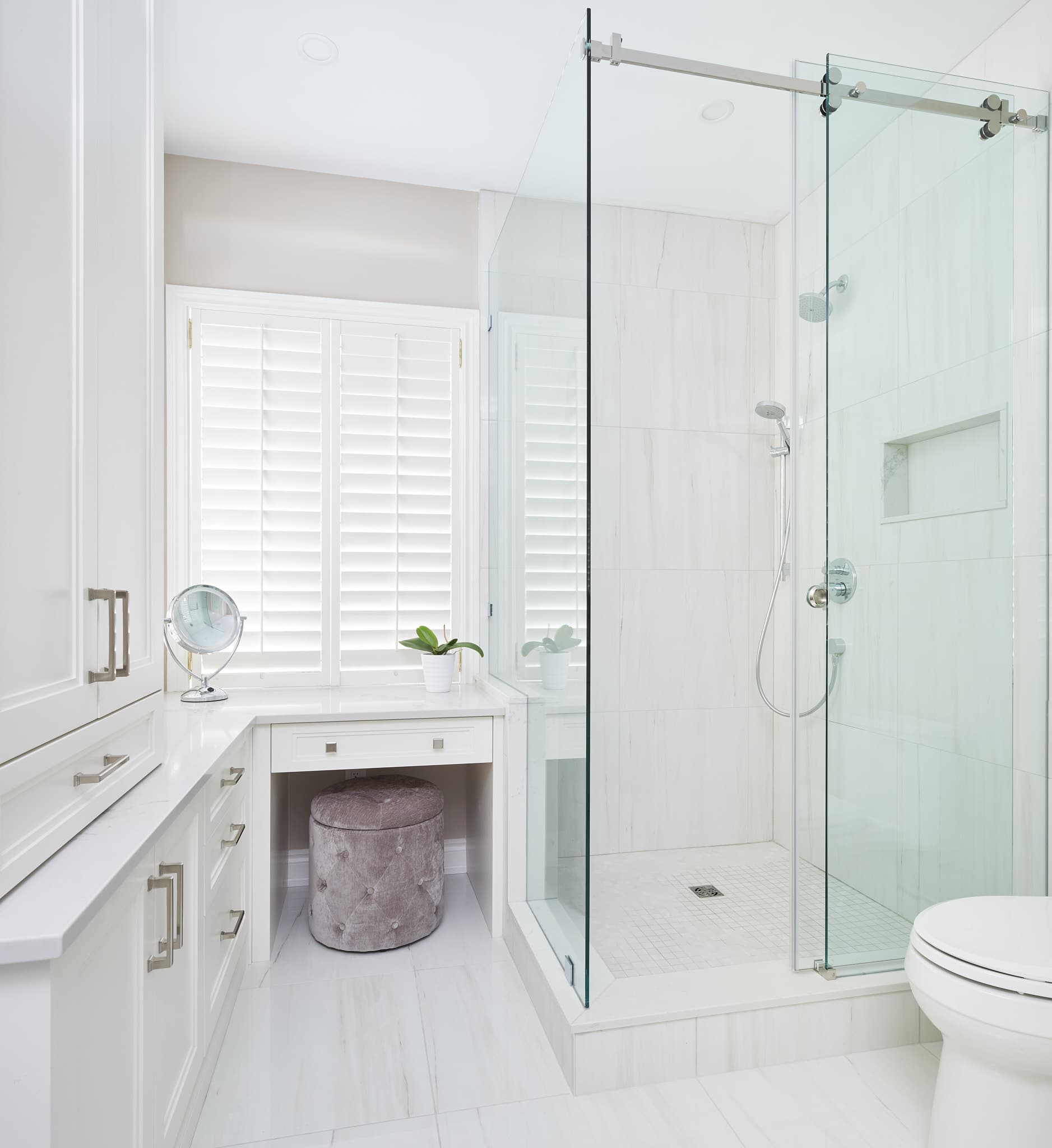 Bathroom renovation panorama by Harbour Kitchens