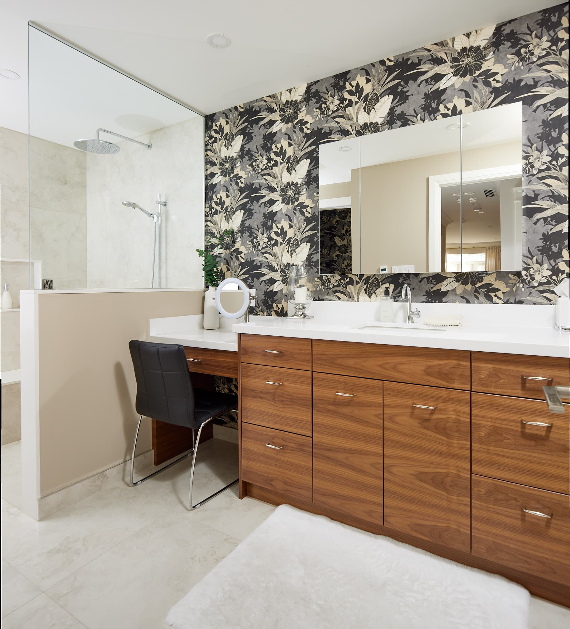 Full bathroom panorama by Harbour Kitchens — Mississauga