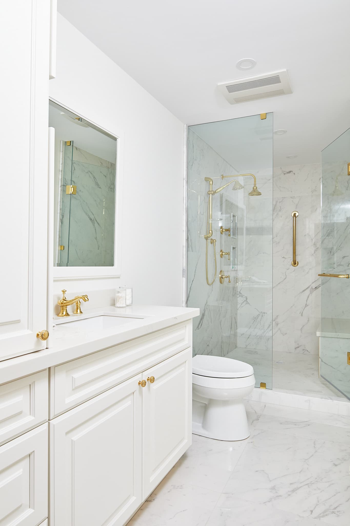 Custom bathroom finishes by Harbour Kitchens — GTA