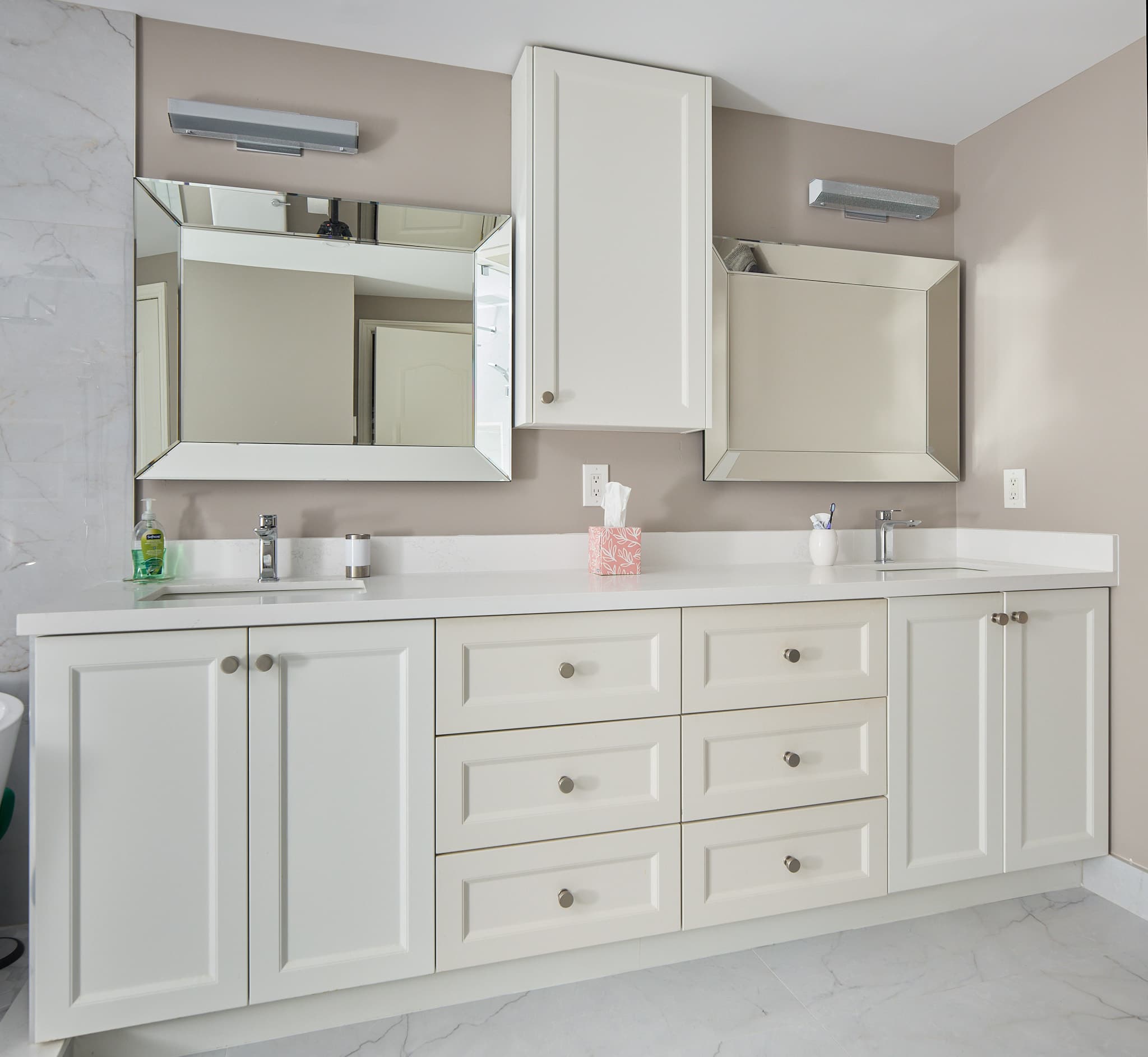 Kitchen renovation panorama by Harbour Kitchens