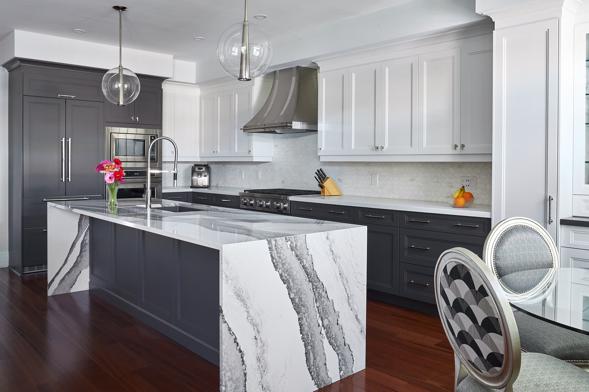 Kitchen renovation by Harbour Kitchens — Mississauga GTA