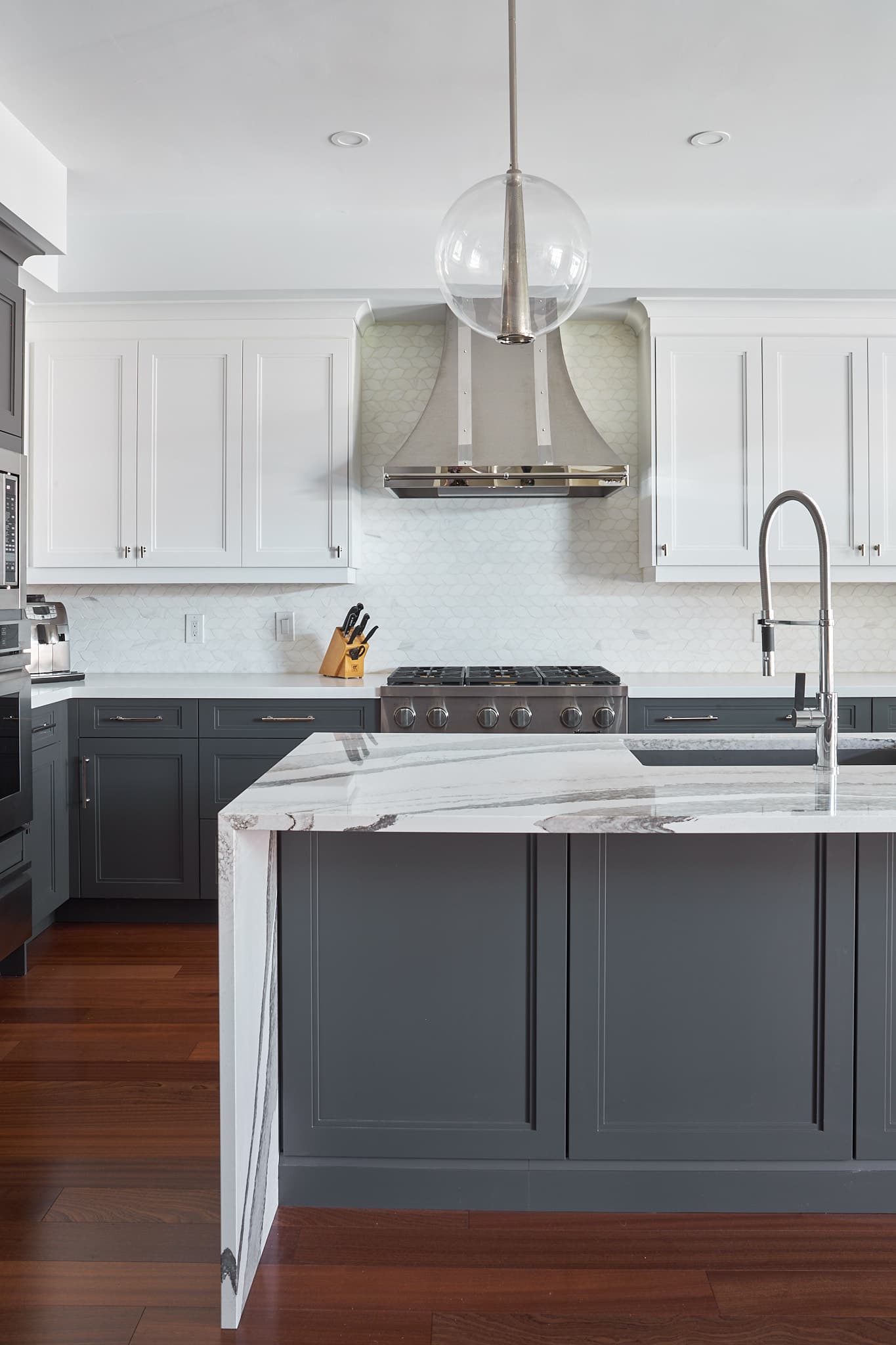 Custom kitchen cabinetry by Harbour Kitchens