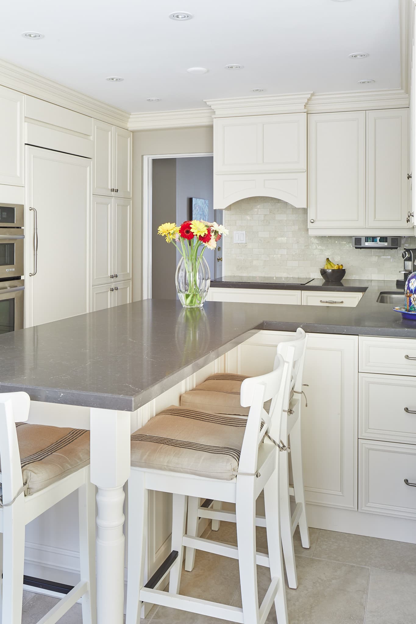 Custom kitchen cabinetry by Harbour Kitchens
