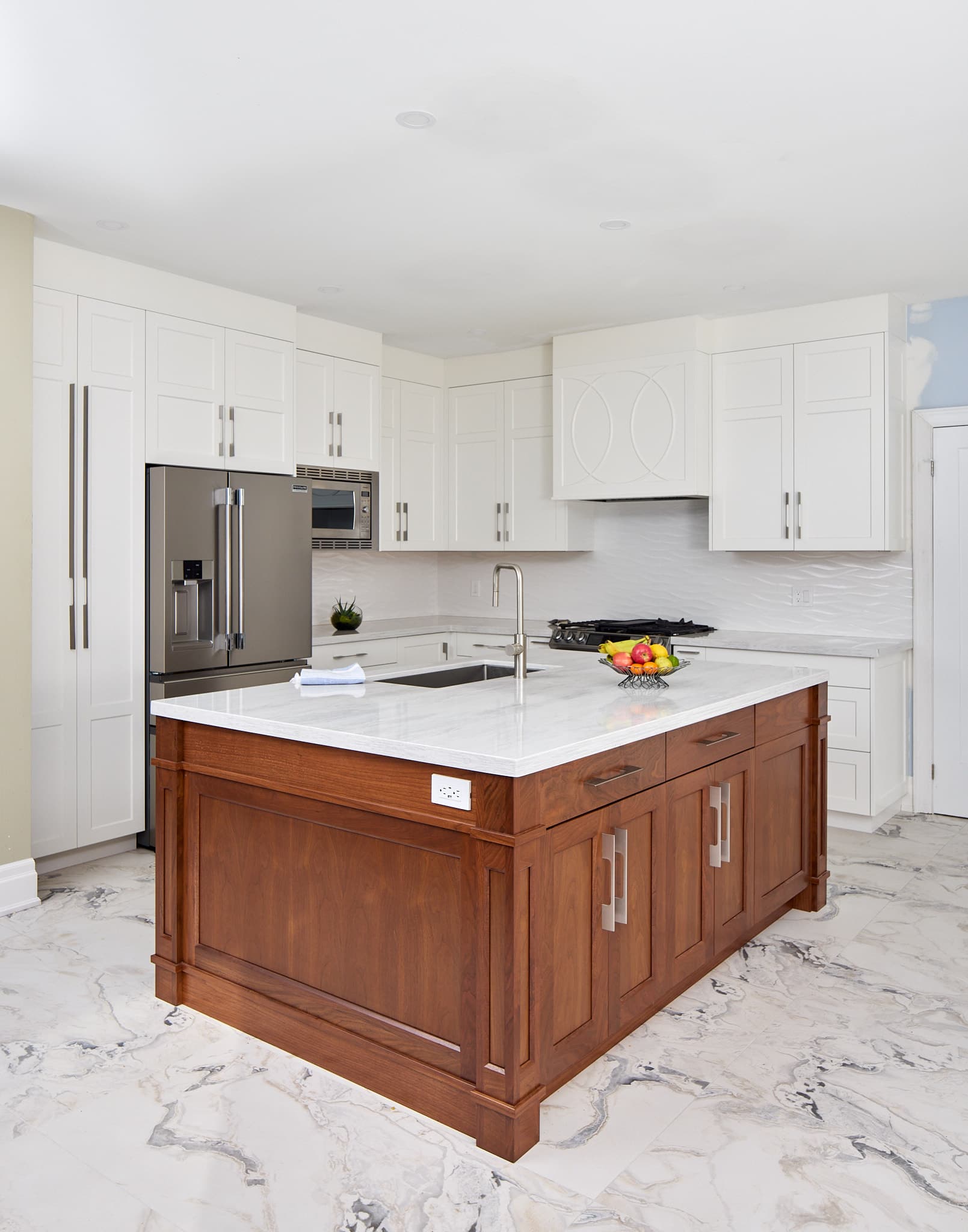 Custom kitchen renovation by Harbour Kitchens — GTA