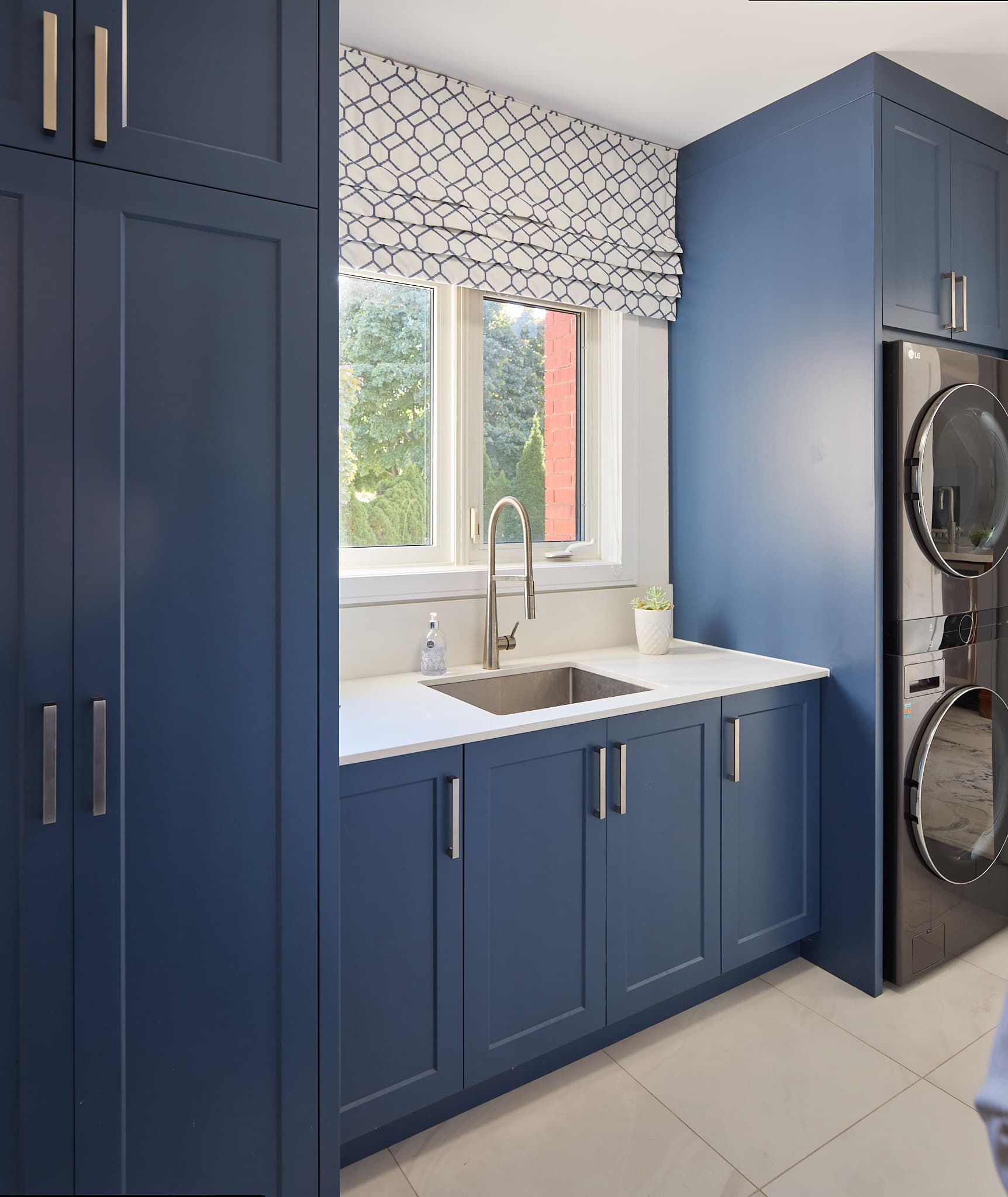 Kitchen renovation panorama by Harbour Kitchens