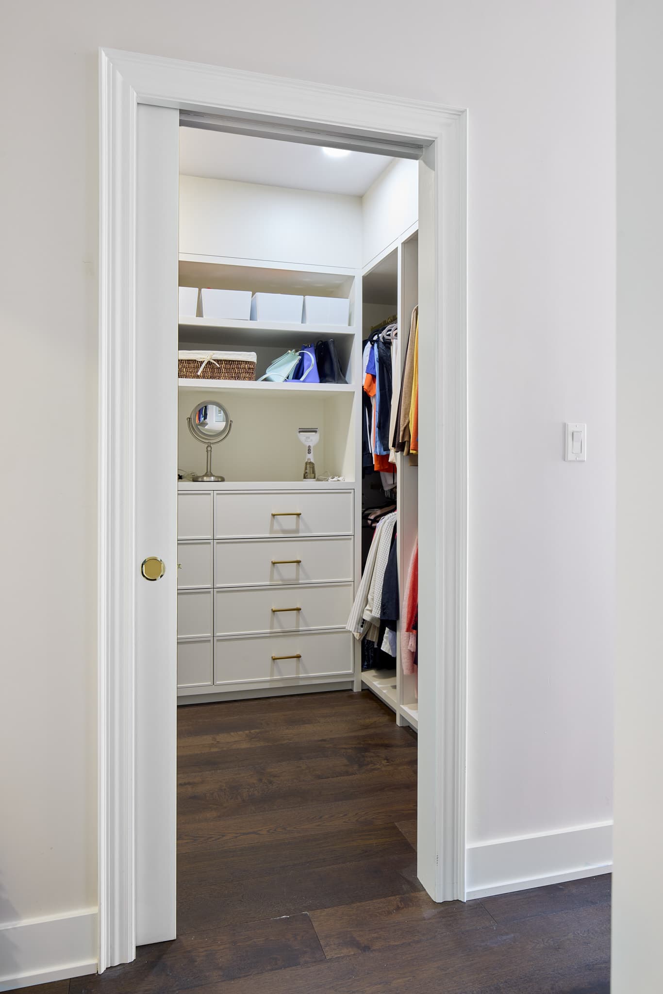 Custom built-ins and living space by Harbour Kitchens — GTA